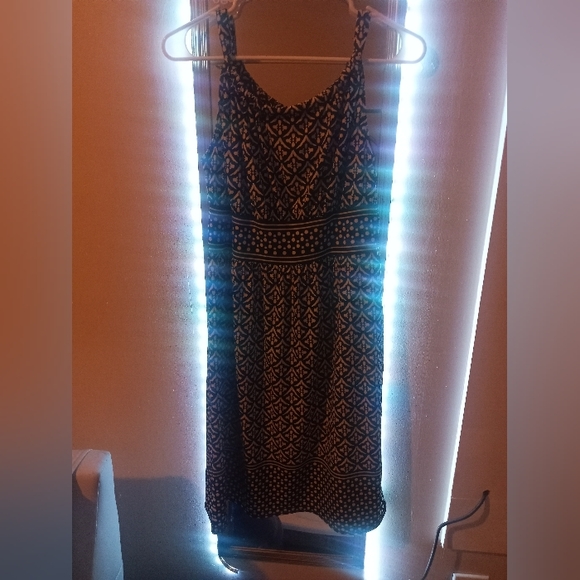 Medium black and white dress - Picture 4 of 5